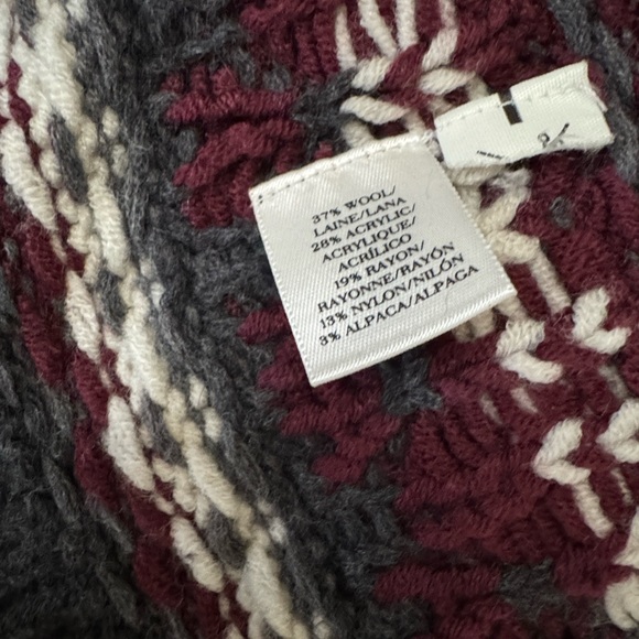 Women's Patterned Sweater - Burgundy and Cream - Picture 4 of 7